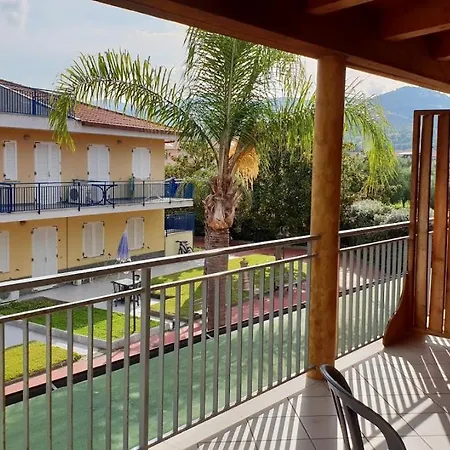 Solone Semesteranläggning (resort) Ascea